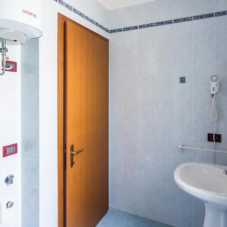 1 Bedroom Lovely In Bibione