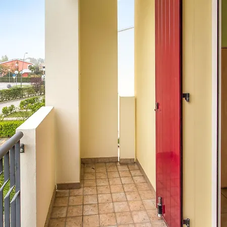 Amazing In With Swimming Pool Apartment Bibione